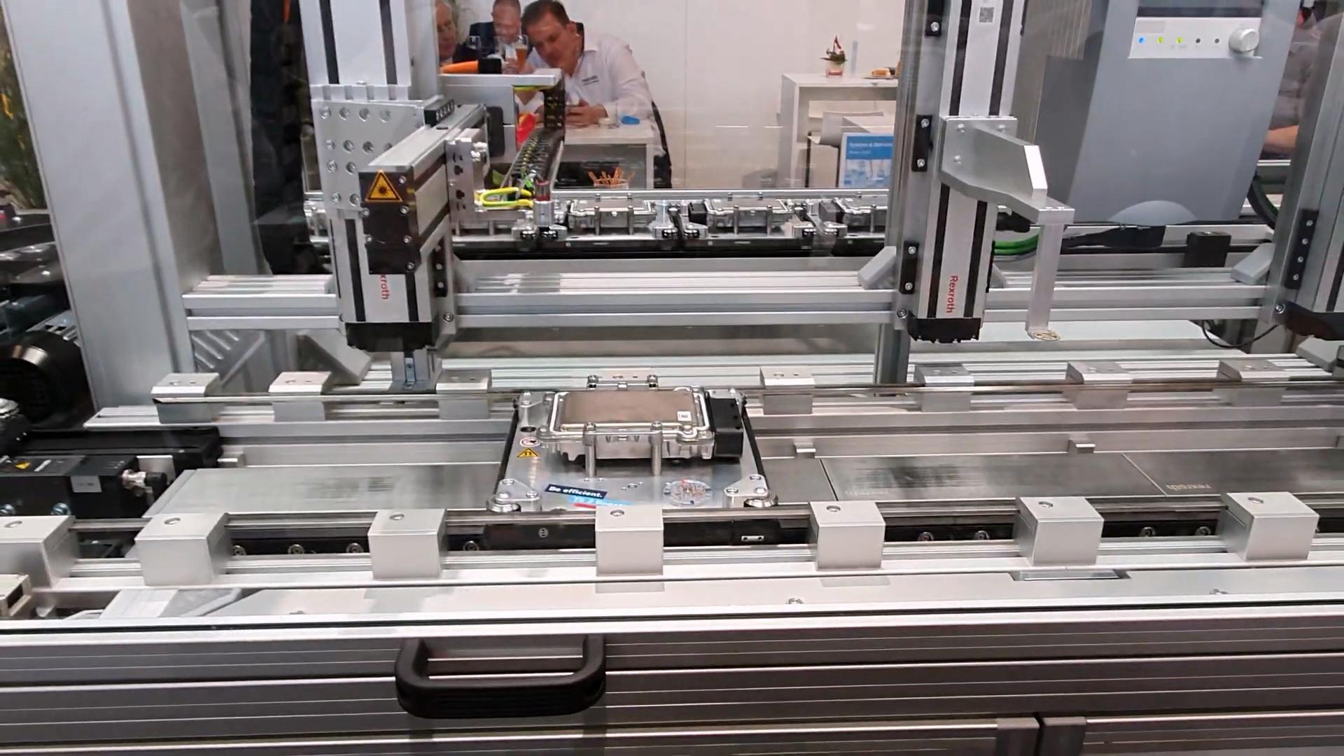 智鑫航重载滚轮导轨在锂电模组线的应用指南