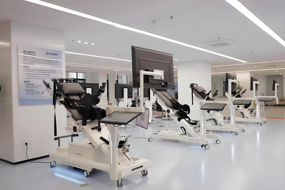 智鑫航滚轮导轨在医疗康复设备的应用